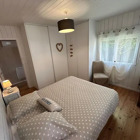 Holiday home Maison Maheco