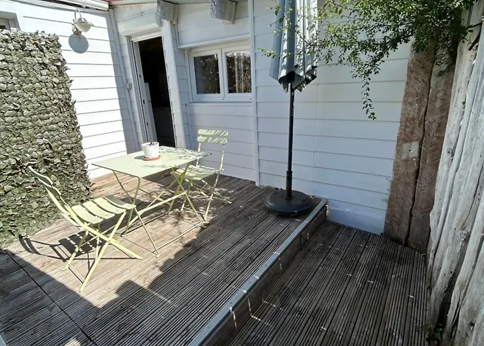 Semesterbostad Maison Maheco